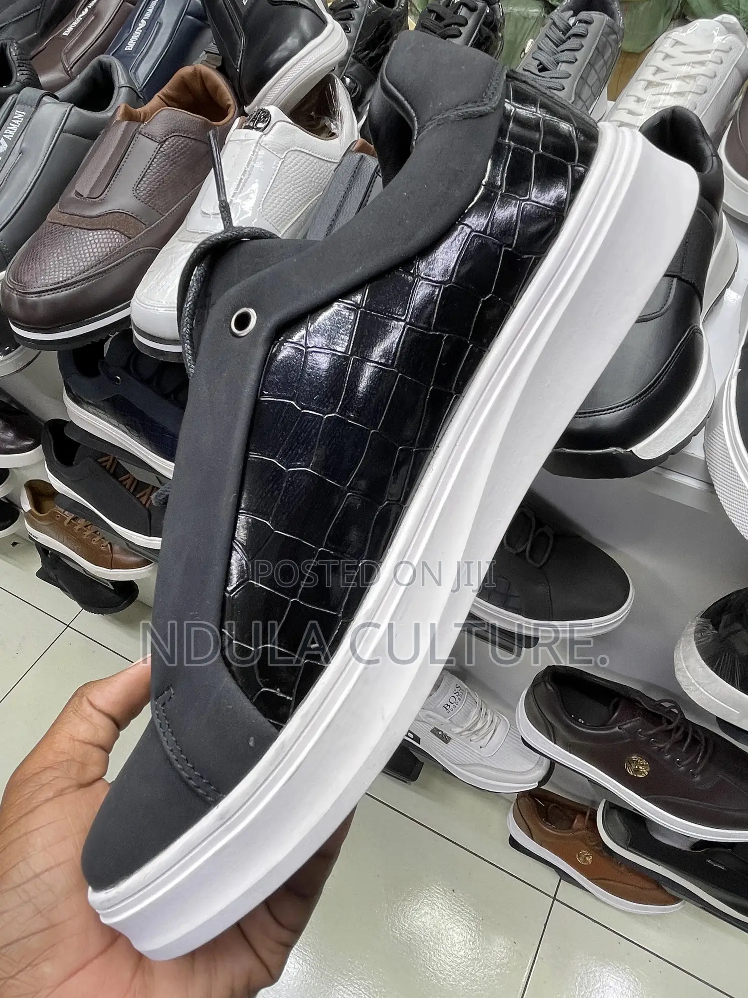 Timberland Alligator Pattern Casuals