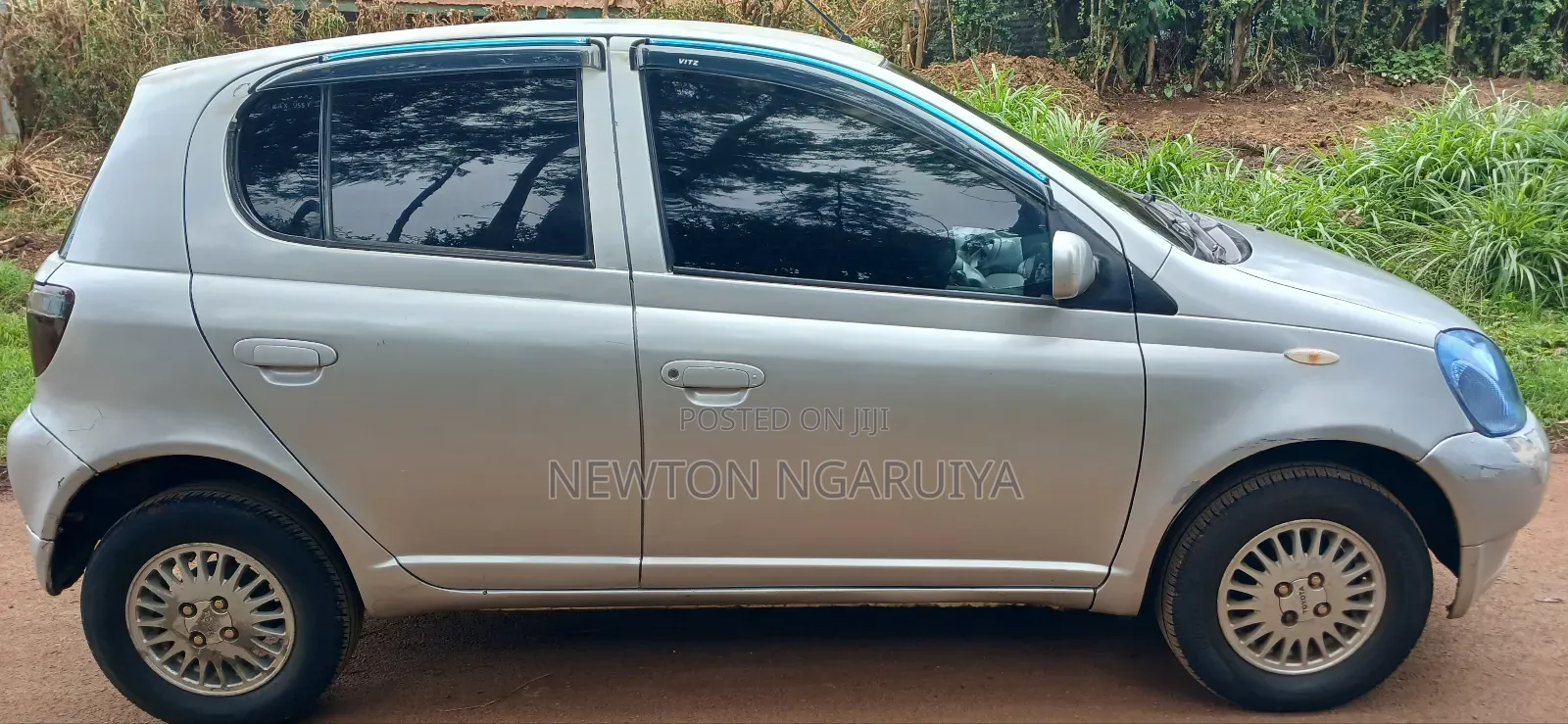 Toyota Vitz 1.0 FWD 5dr 2002 Silver
