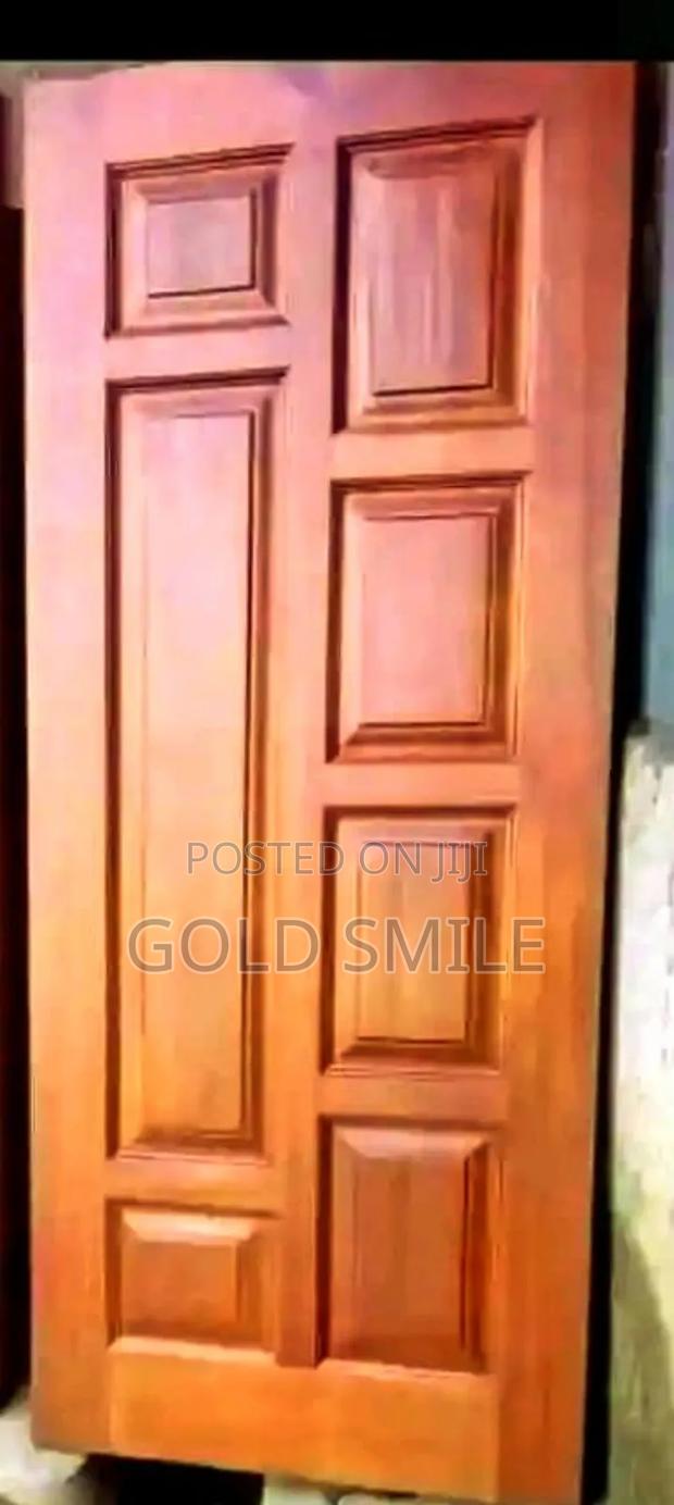 Mahogany Panel Door/ 7 Panel Door