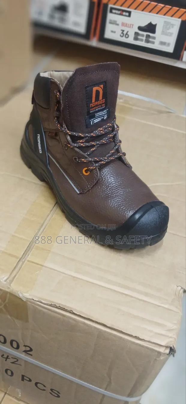 Safety Boots Size 43 - High Quality - thumbnail 6