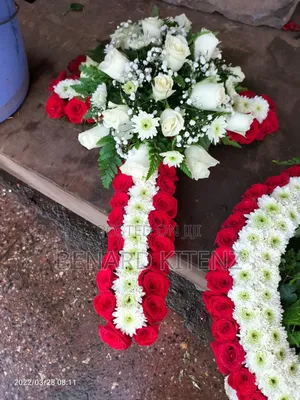Funeral Wreaths Flowers