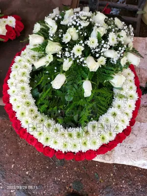 Funeral Wreaths Flowers