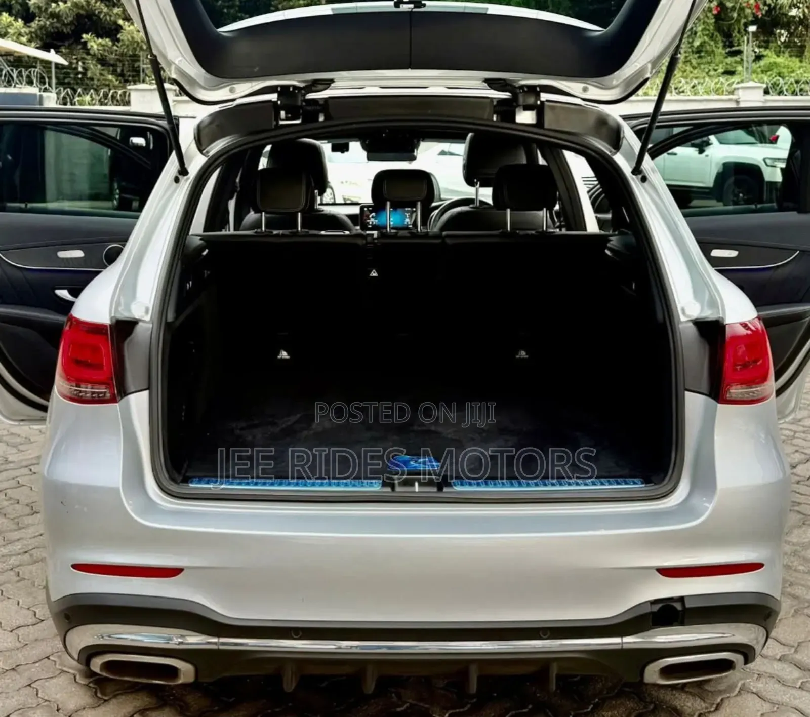 Mercedes-Benz GLC-Class 2021 Silver