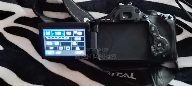 Canon Eos 600d DSLR Camera + Ef 75-300mm Zoom Lens - thumbnail 5