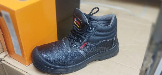 Safety Shoes Size 42 - thumbnail 2