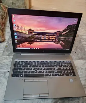 Laptop HP ZBook 15 G5 16GB Intel Core i7 SSD 512GB