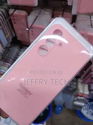 Taneny Liquid Silicone Samsung Galaxy S24 Fe Case With Cloth Lining