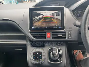 Toyota Noah 2018 Gray