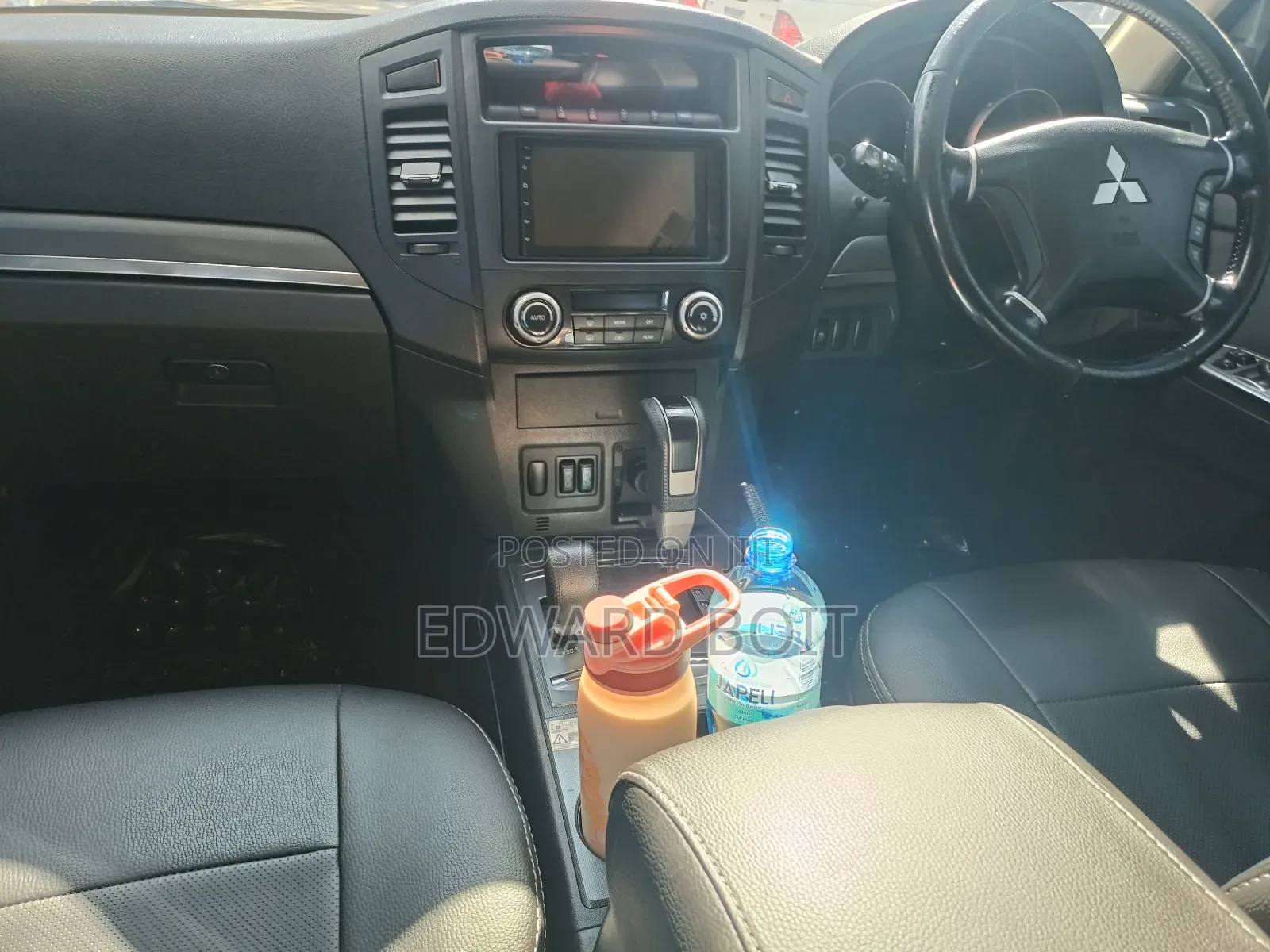 Mitsubishi Pajero V80 3.2 DI-D 2014 Silver