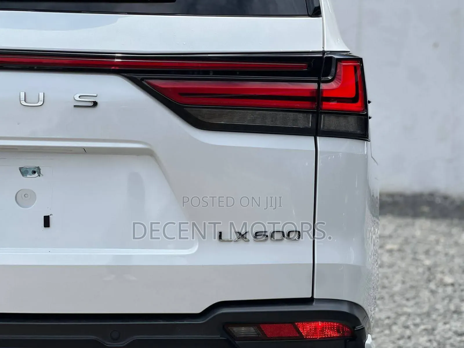 Lexus LX 600 2023 White