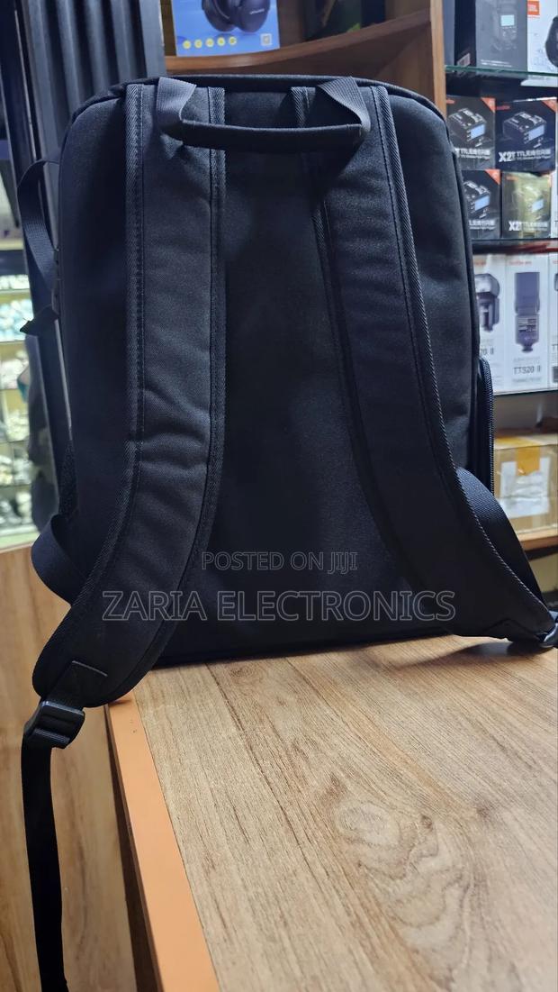 Partitioned Camera Back Bag for Canon and Nikon - thumbnail 3