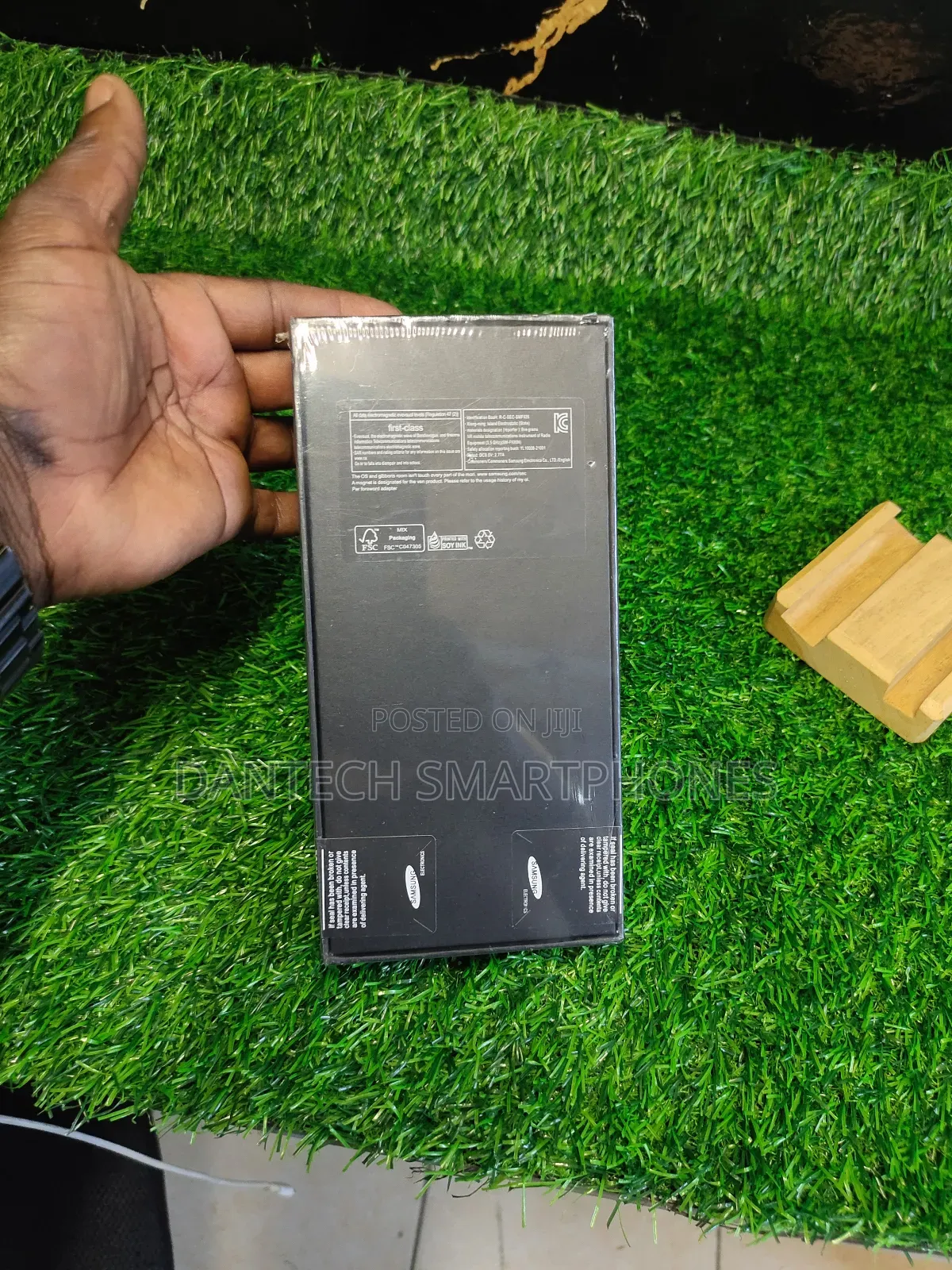 New Samsung Galaxy Z Flip6 256 GB Black