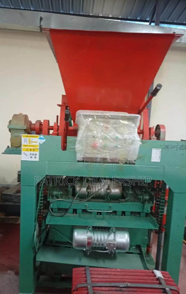 Block Making Machine - thumbnail 2