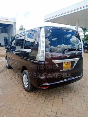 Nissan Serena 2016 Brown
