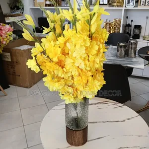 Glass With Wooden Base Flower Vase .