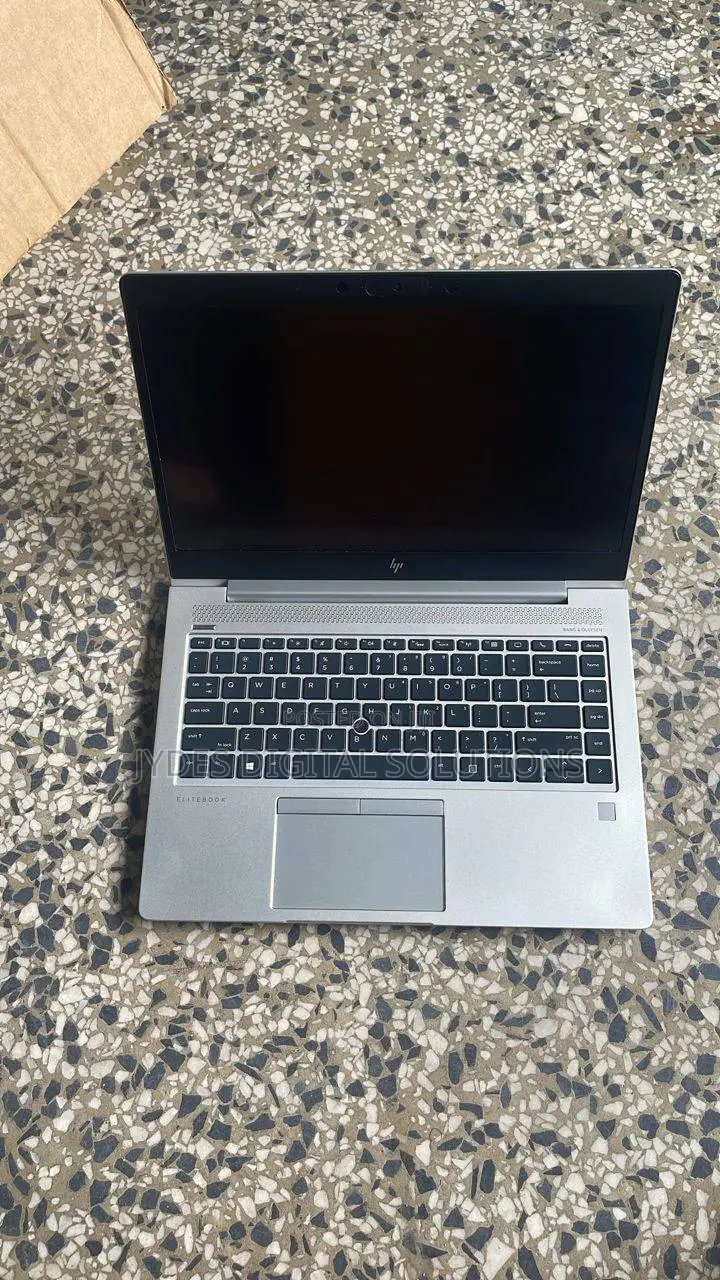 Laptop HP EliteBook 745 G6 8GB AMD Ryzen 5 SSD 256GB