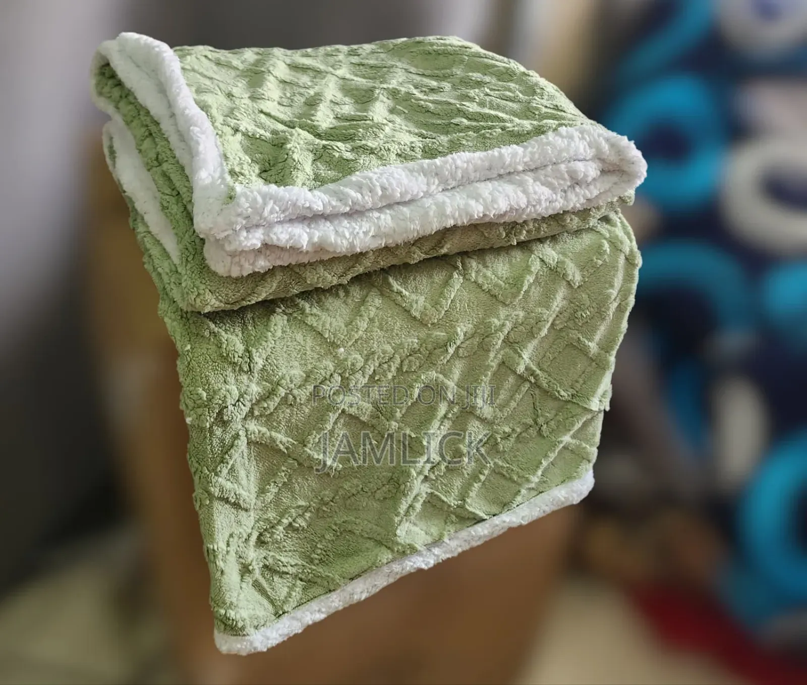 6×6 Cosy Fleece Woollen Blanket - Pt