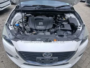 Mazda Axela 2016 White