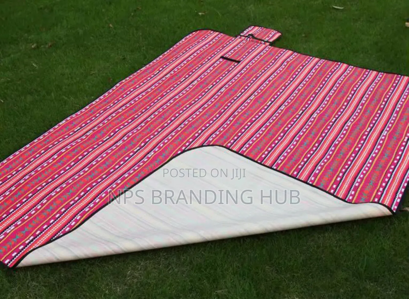 Waterproof Outdoor Picnic Mats Size:200x200cm. Cs