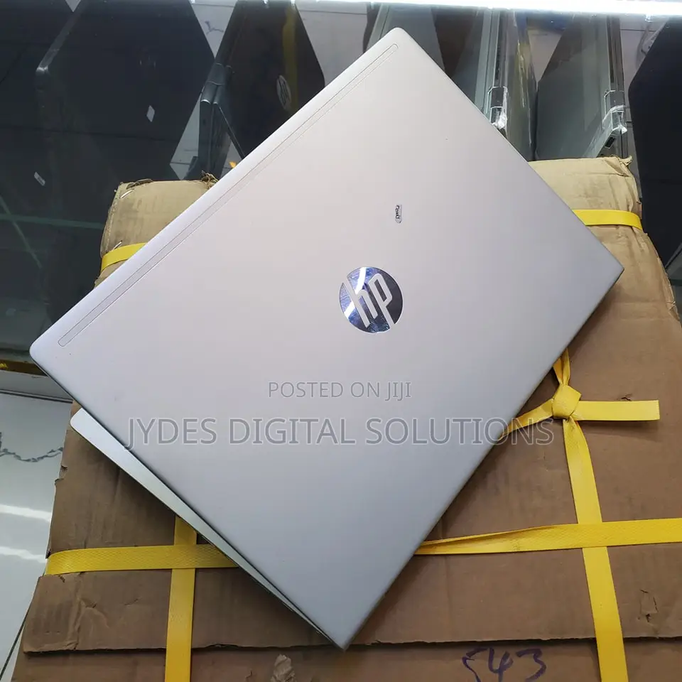 Laptop HP EliteBook 735 8GB AMD Ryzen 3 SSD 256GB