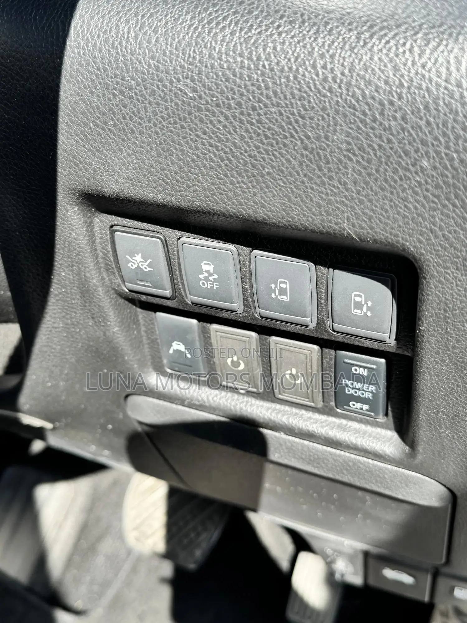 Nissan Elgrand 2019 Black