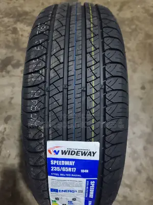 235 /65 R17 Wideway Tyres 104h Speedways