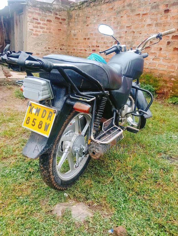 Honda CB 2021 Red - thumbnail 5