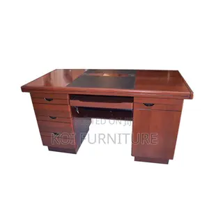 Office Desk : 1.4m Mahogany Finish Executive Office Desk