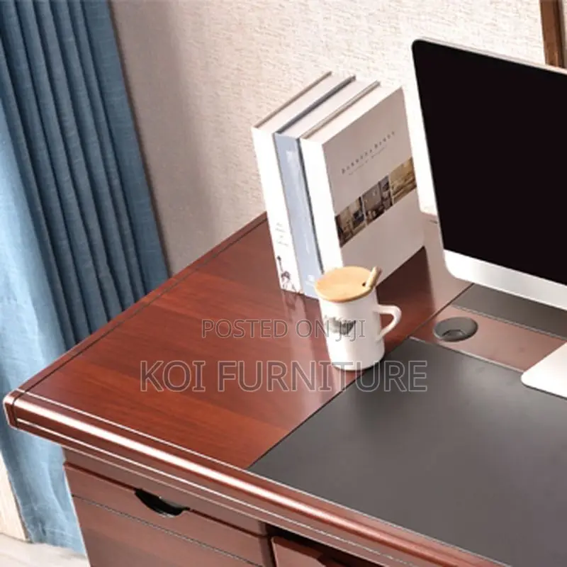 Office Desk : 1.4m Mahogany Finish Executive Office Desk