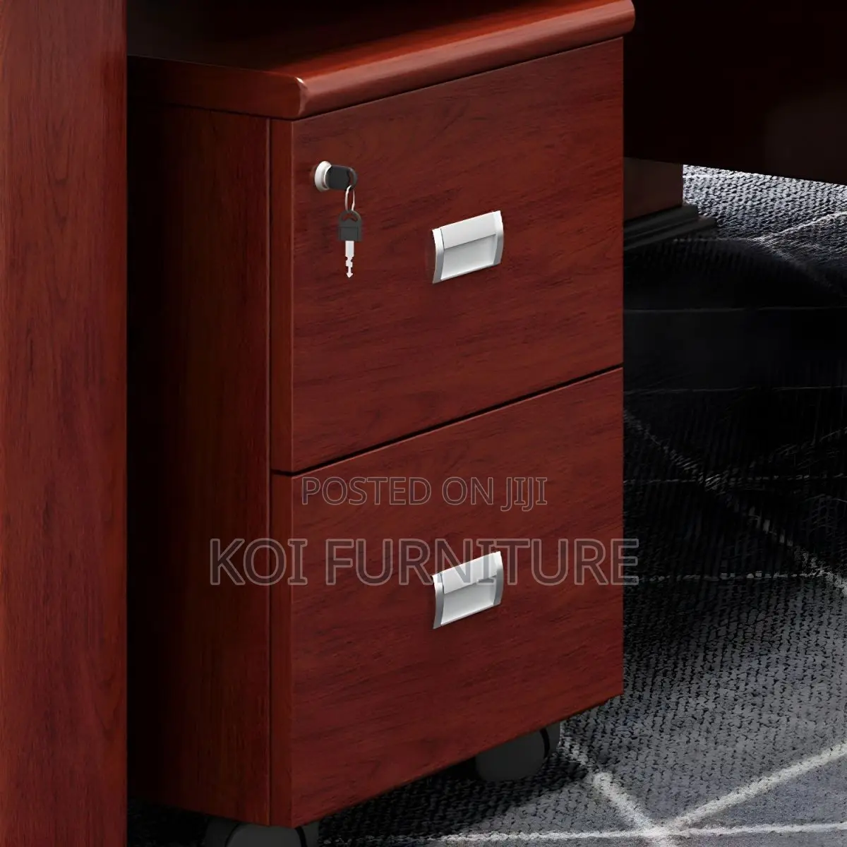 Office Desk : 1.8 Meters Executive Office Desk