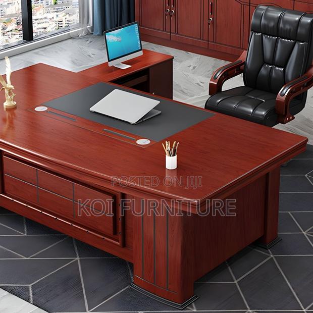 Office Desk : 1.8 Meters Executive Office Desk - thumbnail 9