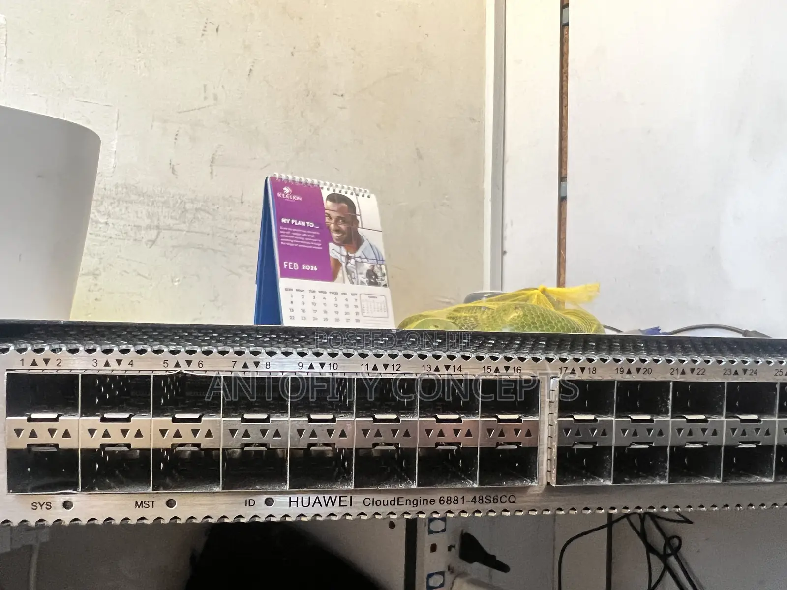 Huawei Cloudengine 6881-48s6cq Core Switch