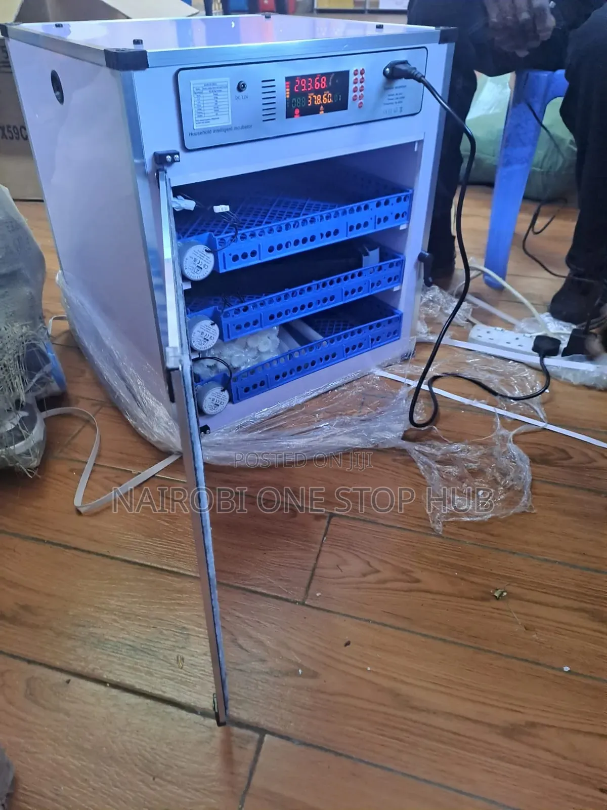 204 Eggs Drawer Type Egg Incubator Ac/Dc