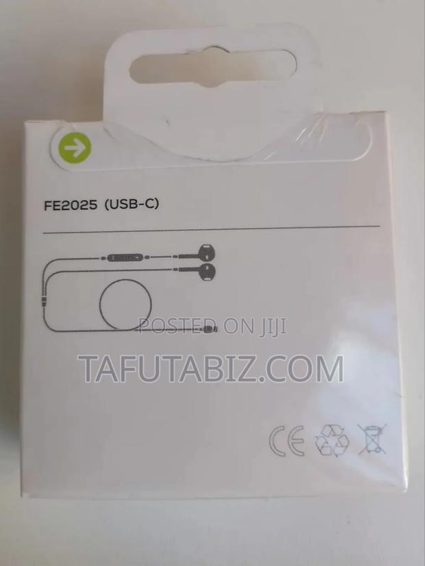 Fonecom Type -C Earphone Fe2025 - thumbnail 2