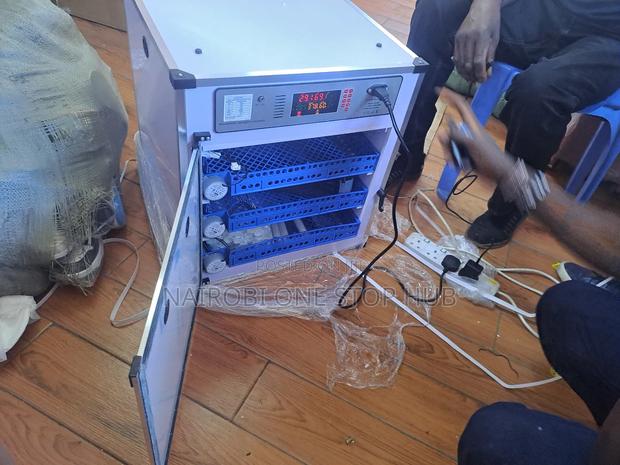 Automatic Egg Incubator New Design 204 Eggs - thumbnail 2