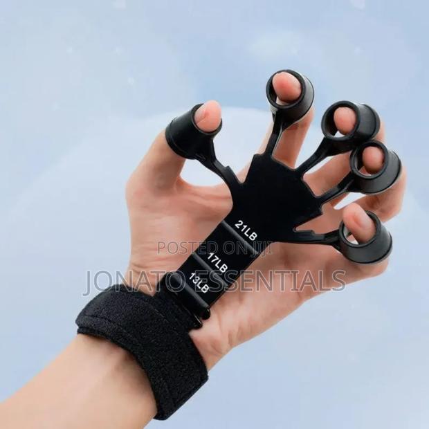 Adjustable Finger Gripper Forearm Exerciser Strength Trainer - thumbnail 5