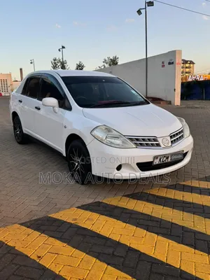 Nissan Tiida 1.5L 16V 2010 White