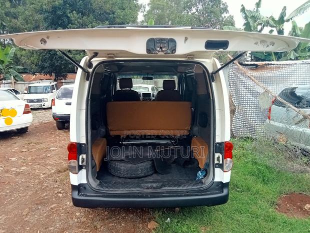 Nissan NV200 2012 White - thumbnail 4