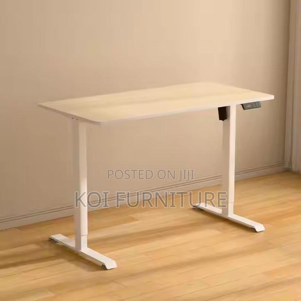 Office Desk : 1.2m Height Adjustable Standing Desk