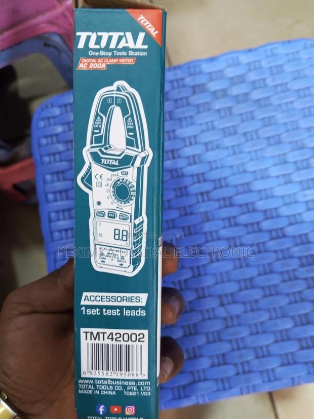 Total Clamp Meter - thumbnail 3
