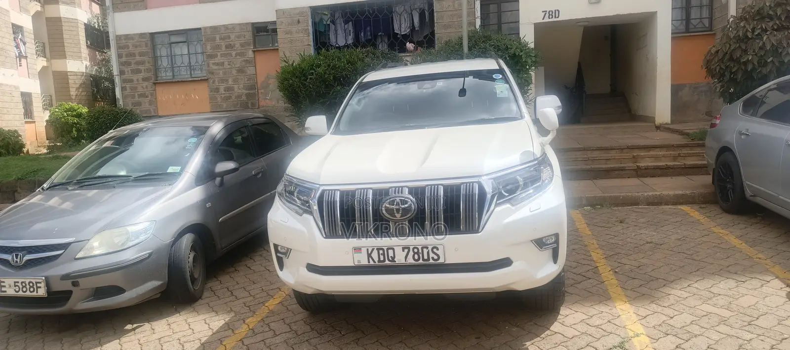 Toyota Land Cruiser Prado 2018 White
