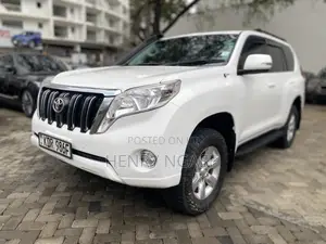 Toyota Land Cruiser Prado 2017 White