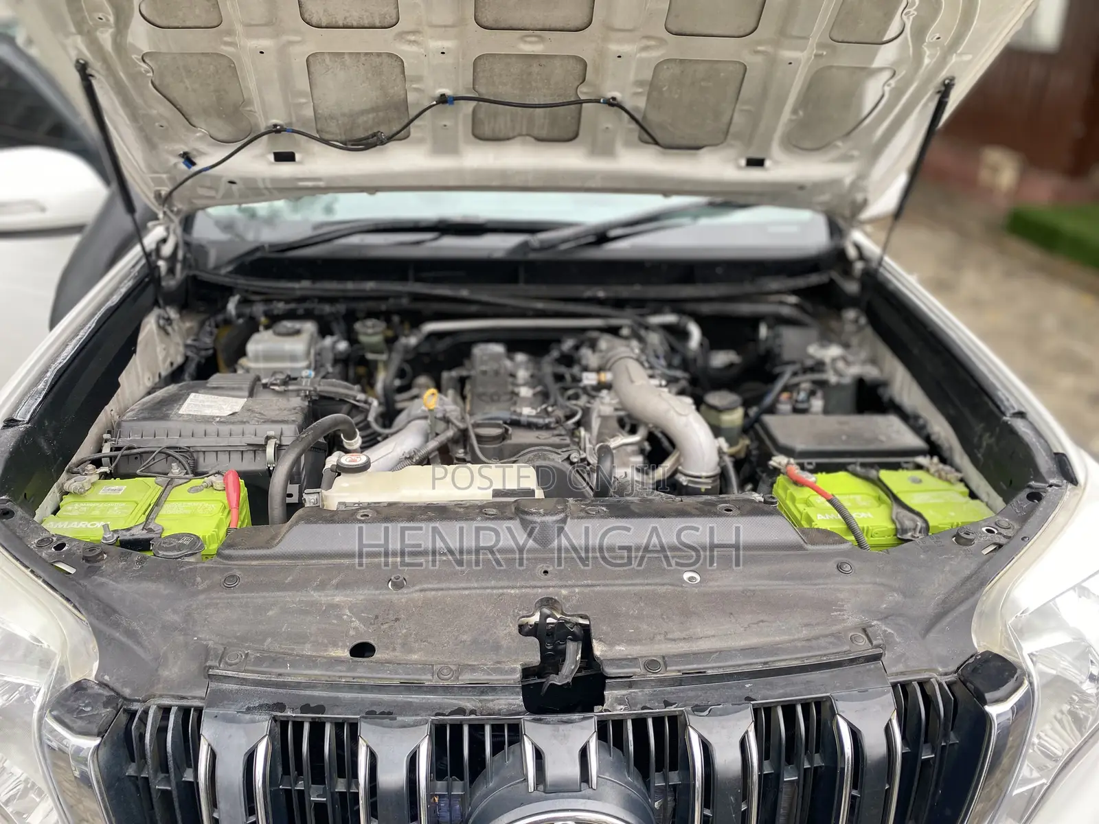 Toyota Land Cruiser Prado 2017 White