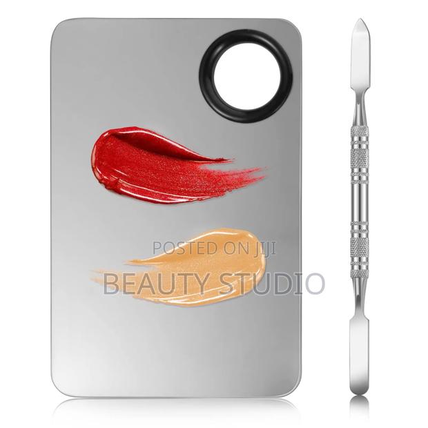 Makeup Mixing Palette (Small) + Spatula - thumbnail 4