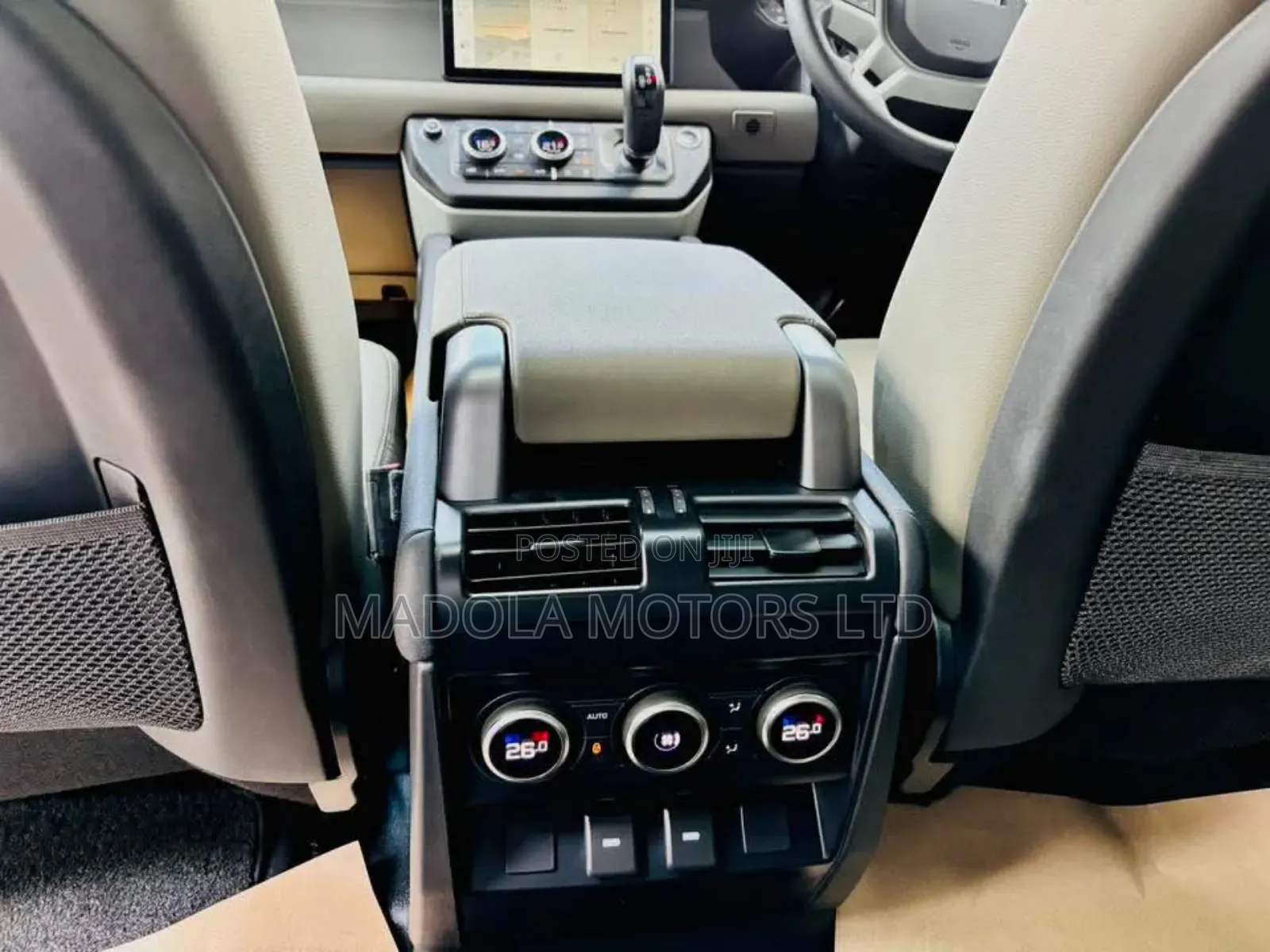 Land Rover Defender Carpathian Edition 2023 Gray