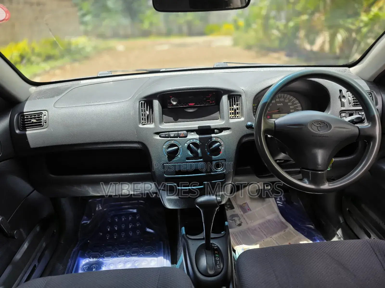 Toyota Probox 2013 Silver