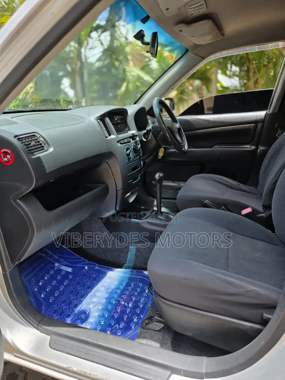 Toyota Probox 2013 Silver