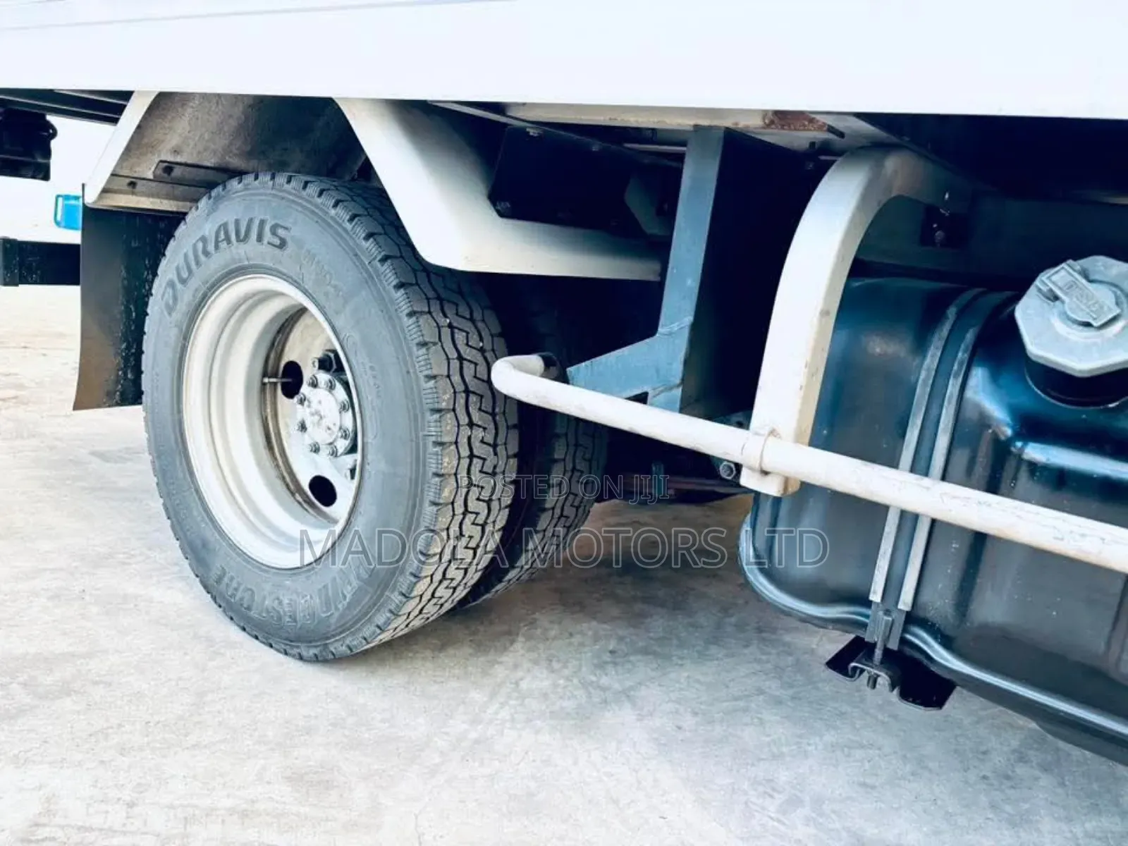 Isuzu Elf Truck