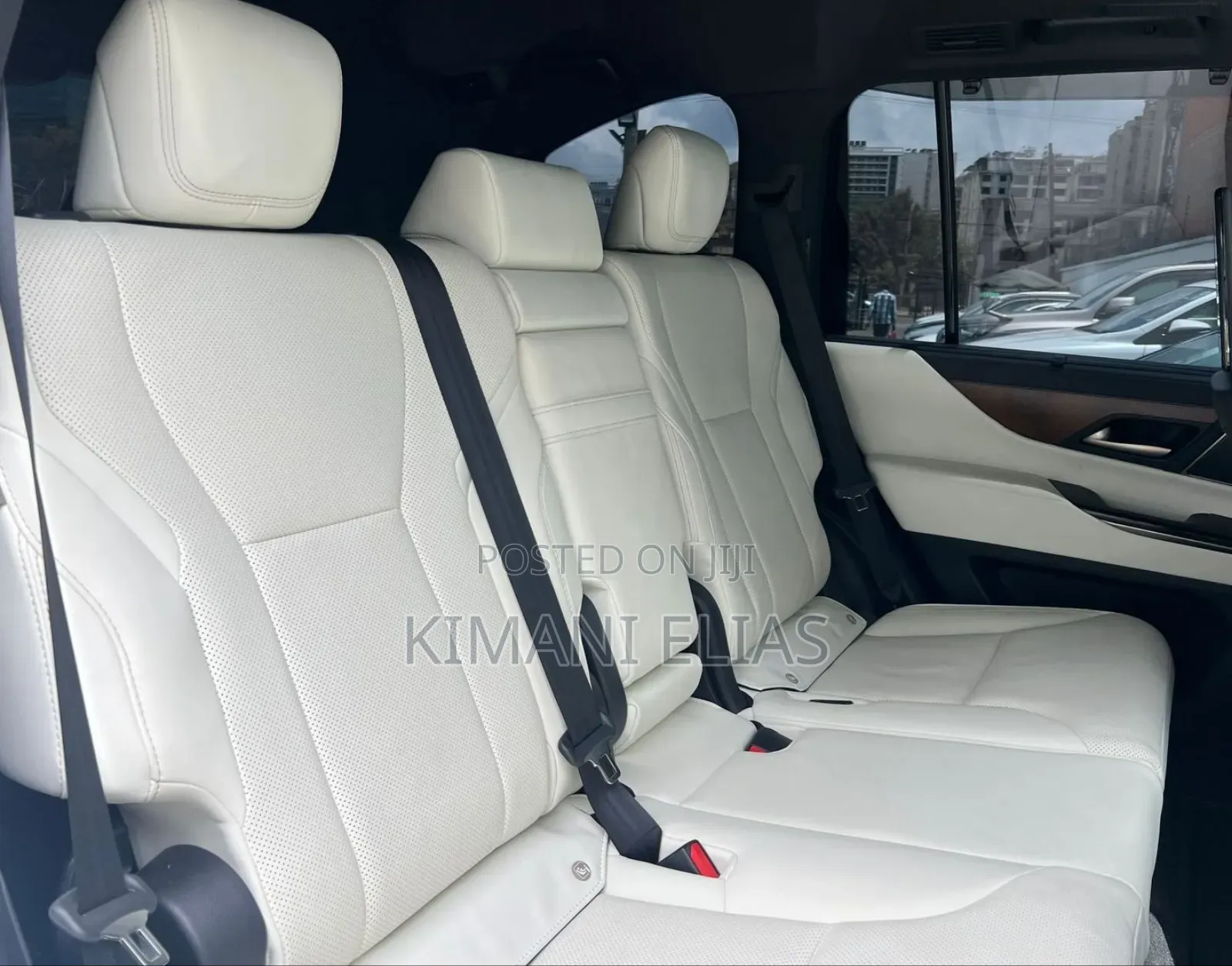 Lexus LX LX 600 2023 White