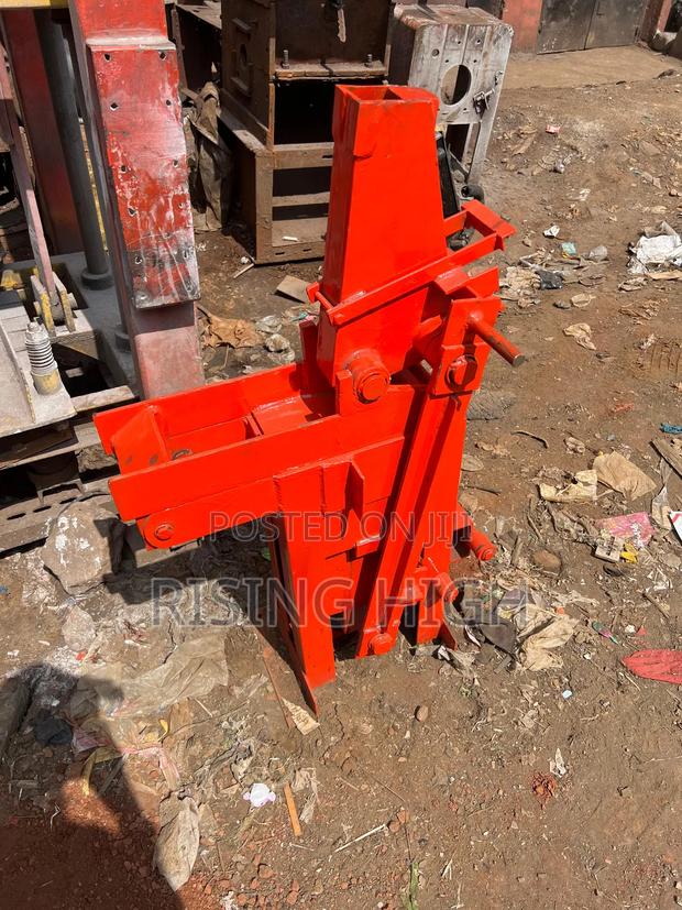 Interlocking Brick Machine – Build Faster, Save More
